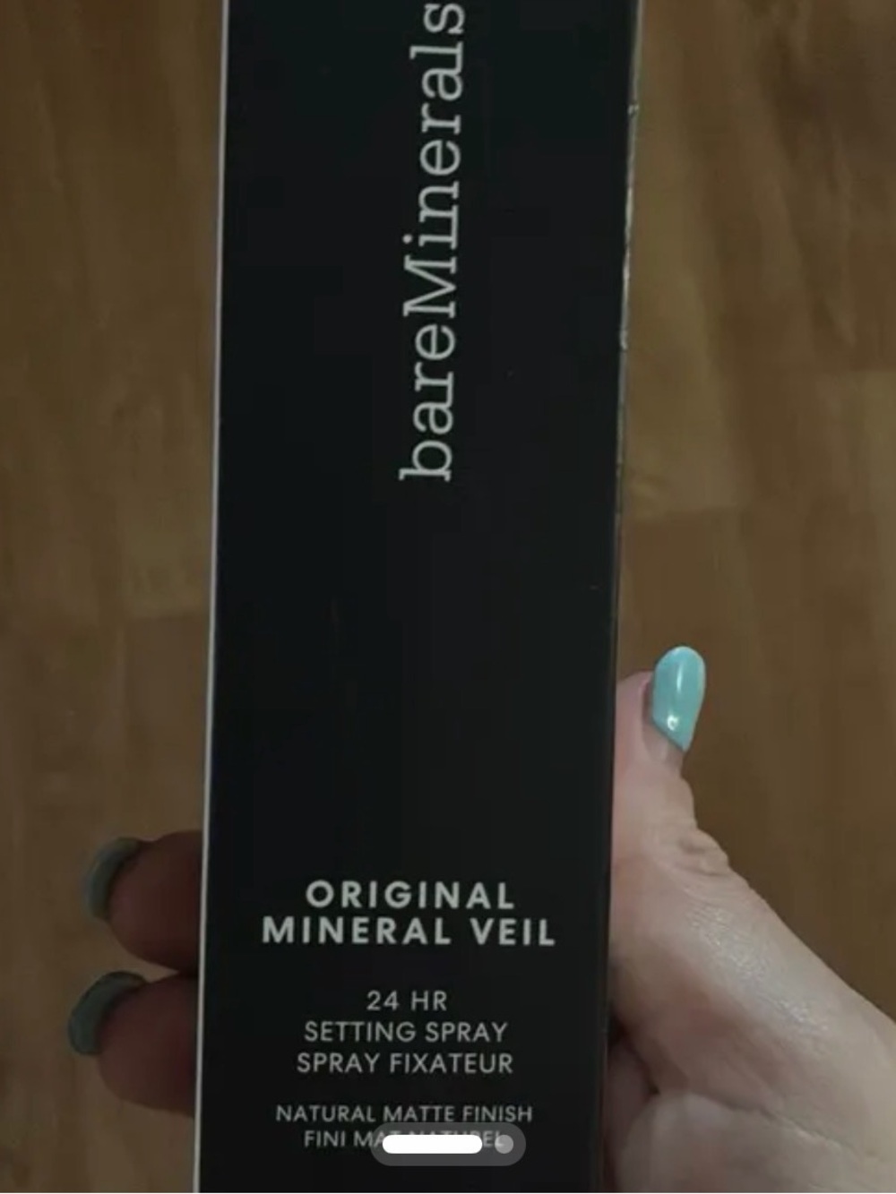 bareMinerals Original Mineral Veil Setting Spray in Black with Teal Accent